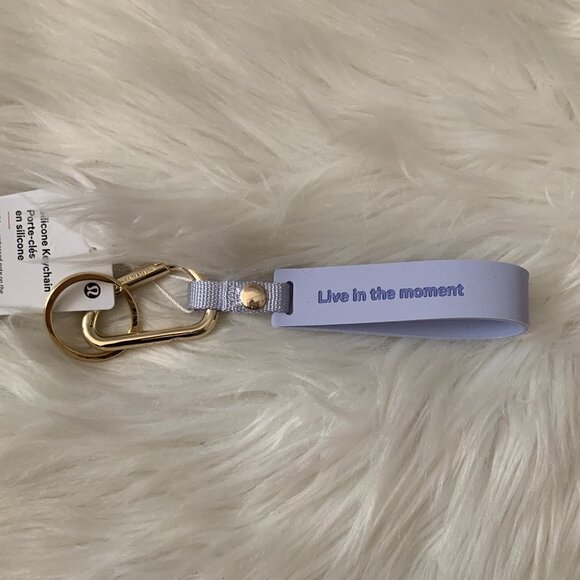 LULULEMON Card Pouch, Case & Keychain SET in Serene Blue/Dusty Lilac - Picture 3 of 8